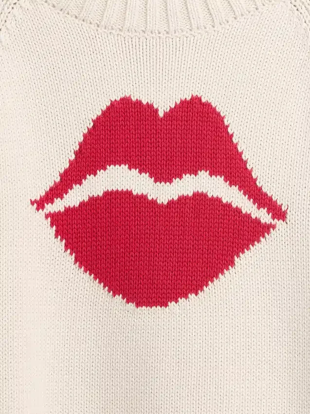 100% Cotton Kiss Raglan Sweater