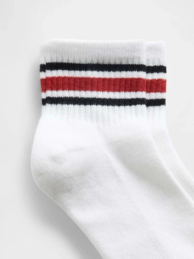 Athletic Quarter Crew Socks