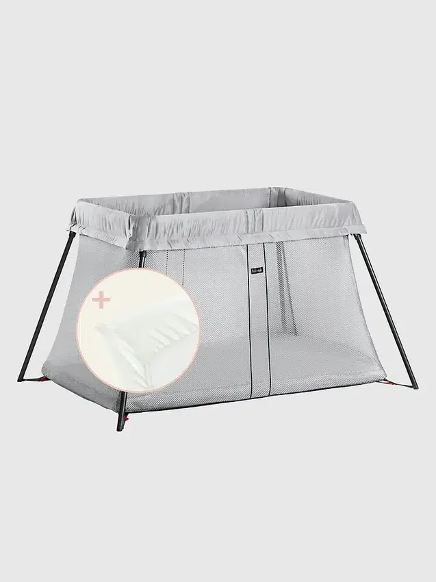 Babybjorn Travel Crib Light and Fitted Sheet Bundle Pack