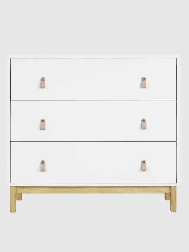 Babygap Legacy 3 Drawer Dresser with Leather Pulls and Interlocking Drawers