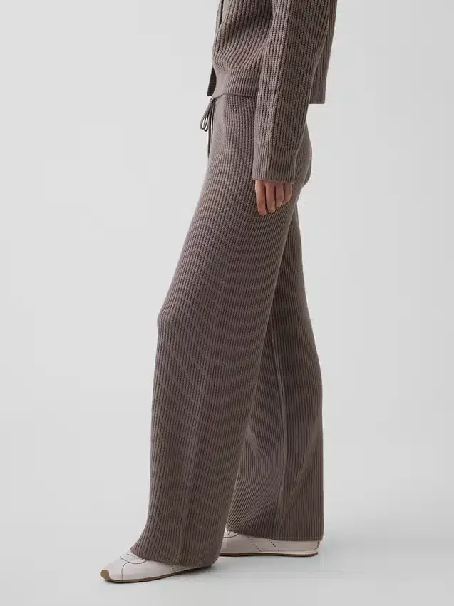 Cashsoft Shaker-Stitch Sweater Pants