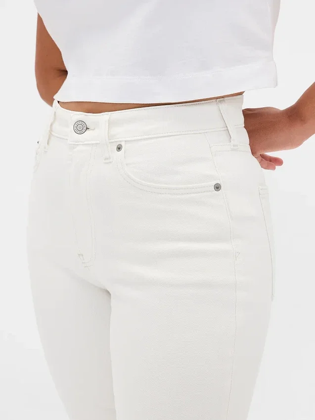 Curvy High Rise '90S Slim Straight Jeans