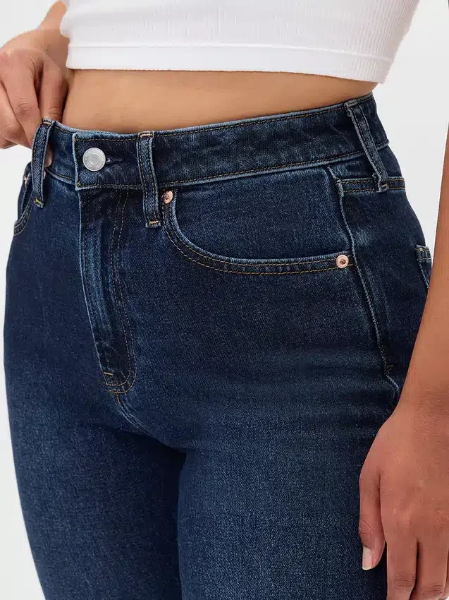 Curvy High Rise '90S Slim Straight Jeans