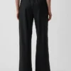 Gapfit Tech Low Rise Relaxed Easy Pants