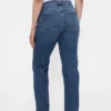 High Rise '90S Slim Straight Jeans