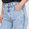 High Rise '90S Slim Straight Jeans