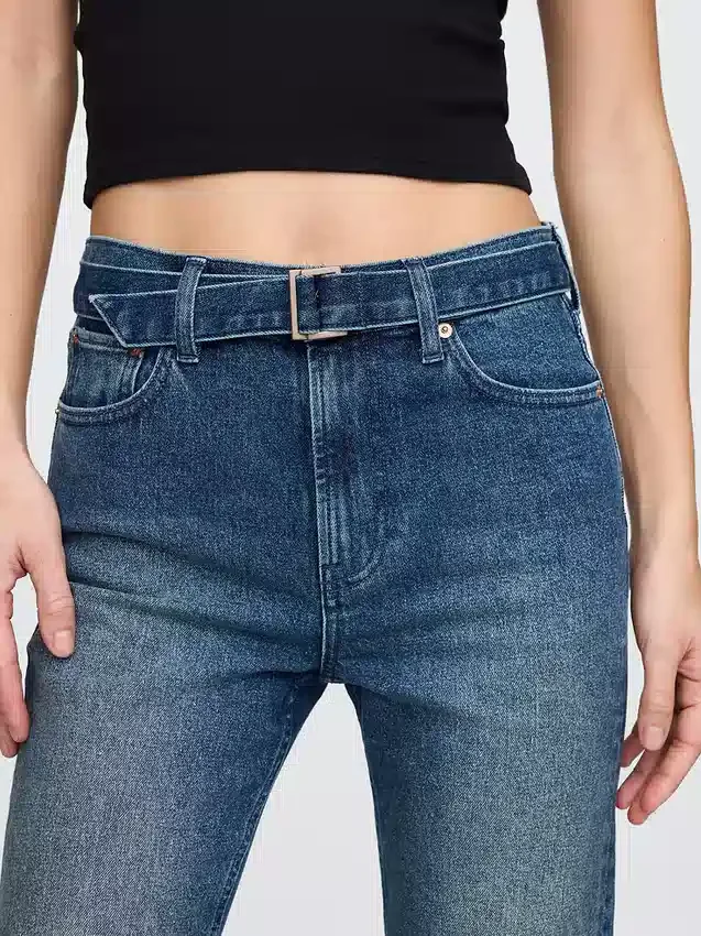 High Rise Belted '90S Slim Straight Jeans