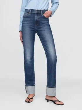 High Rise Cuffed ’90S Slim Straight Jeans