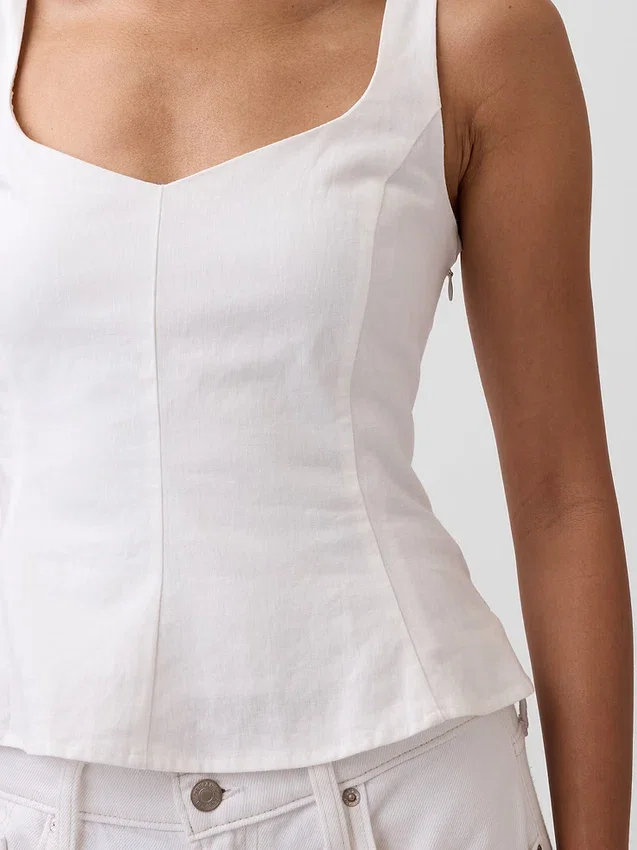 Linen-Blend Peplum Top