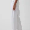 Low Rise Barrel Jeans