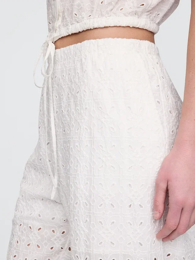 Mid Rise Eyelet Easy Wide-Leg Pants