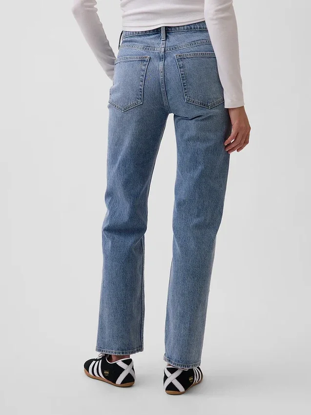 Mid Rise Relaxed Straight Jeans
