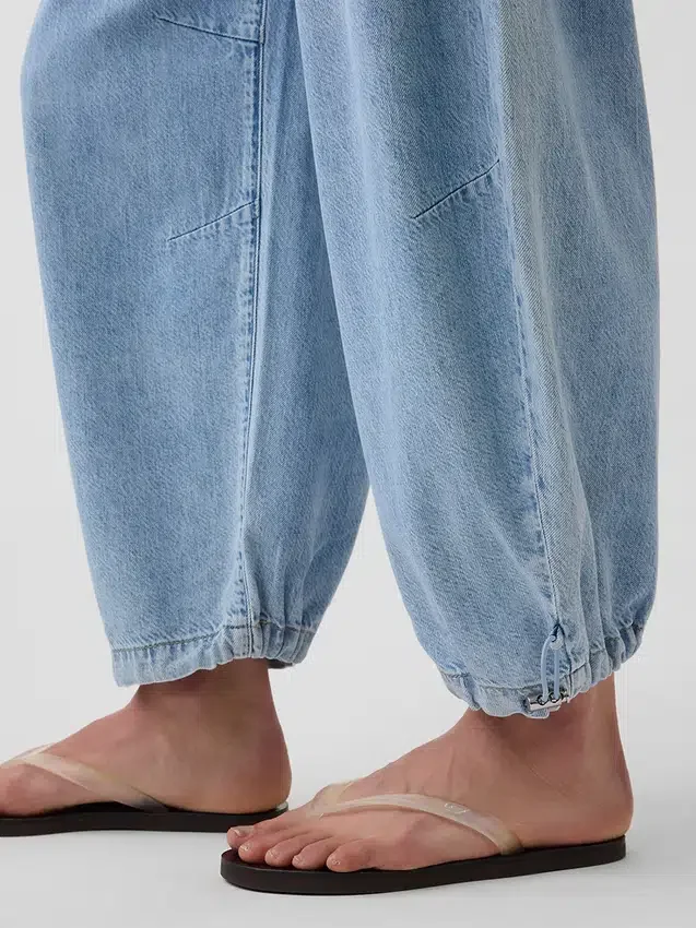 Mid Rise Ultrasoft Horseshoe Jeans