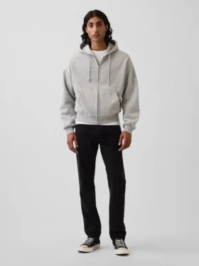 Straight Jeans